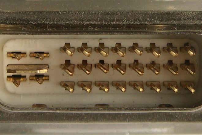 A DVI-I dual link plug: a full block of pins and four pins around the blade