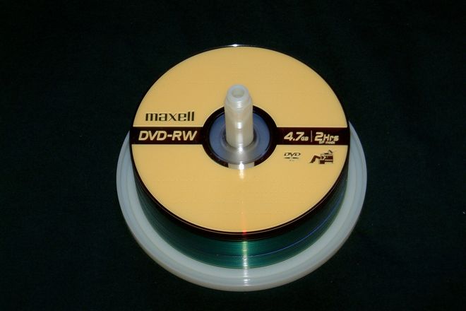A spindle of Maxell 4.7 GB DVD-RW discs