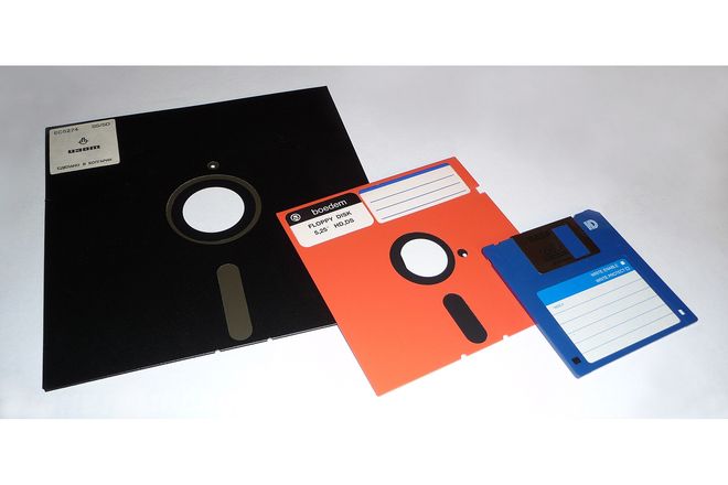 8-inch, 5.25-inch and 3.5-inch floppy disks side by side